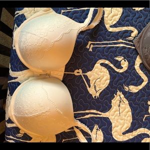 Victoria’s Secret Bra